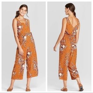 NWT Sleeveless Orange Floral Cropped Jumpsuit